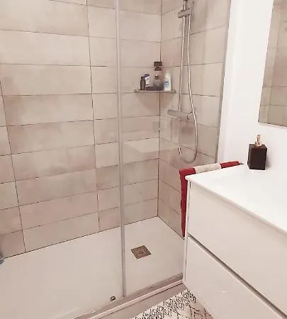 Joy Apartment *